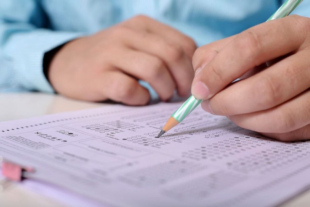 Calculations and evaluation of formulae