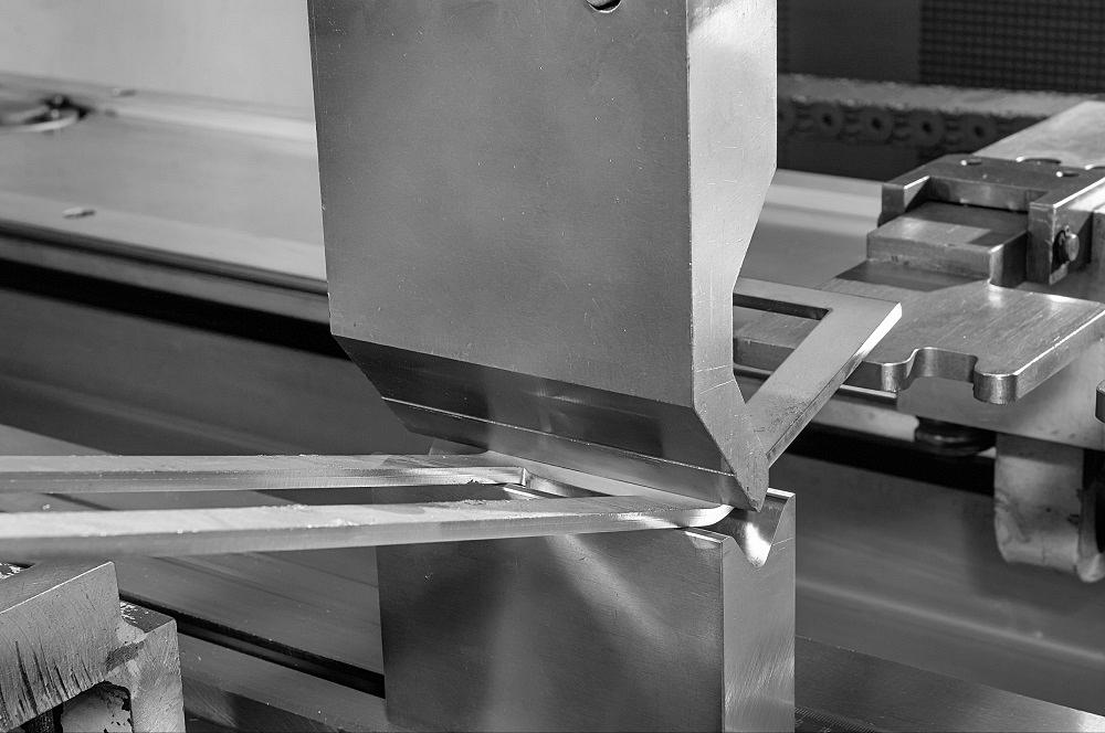 Effect of grain size on mechanical properties of metals