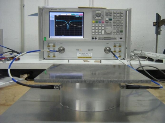 Microwave Nondestructive Testing