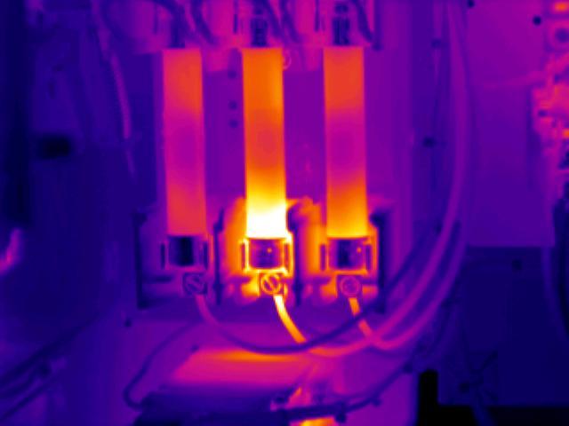 Techniques and Select Industrial Applications of Thermal Imaging