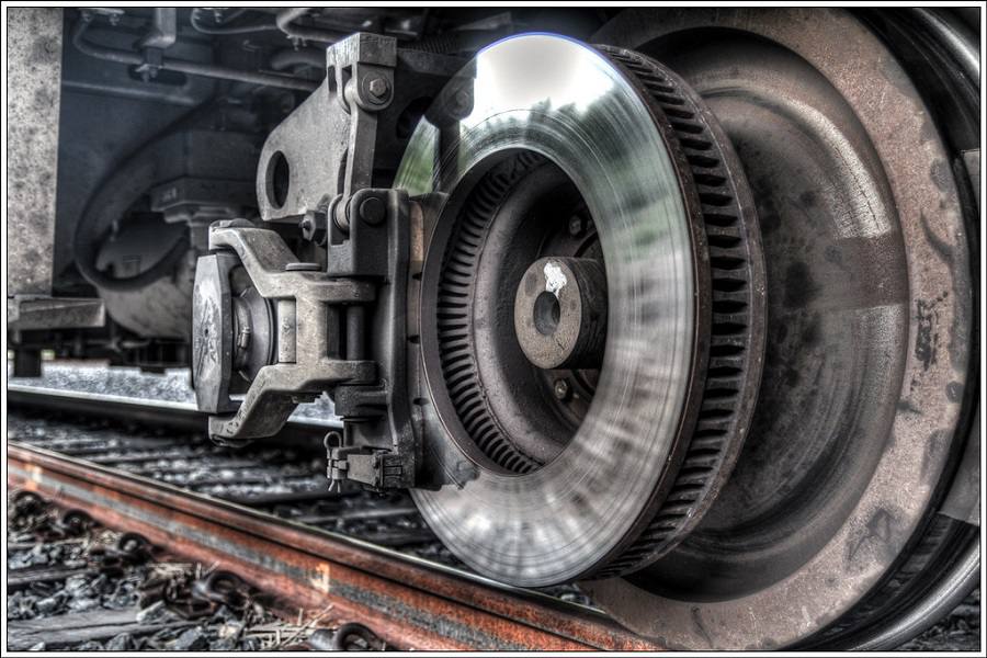 What Types Of Brakes Are Used In Trains?